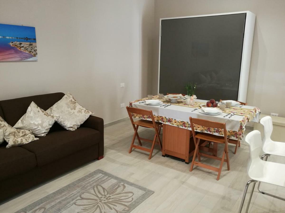 La Maison Margherita Di Savoia Buitenkant foto